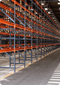 Galpão com Porta Paletes Easytoque